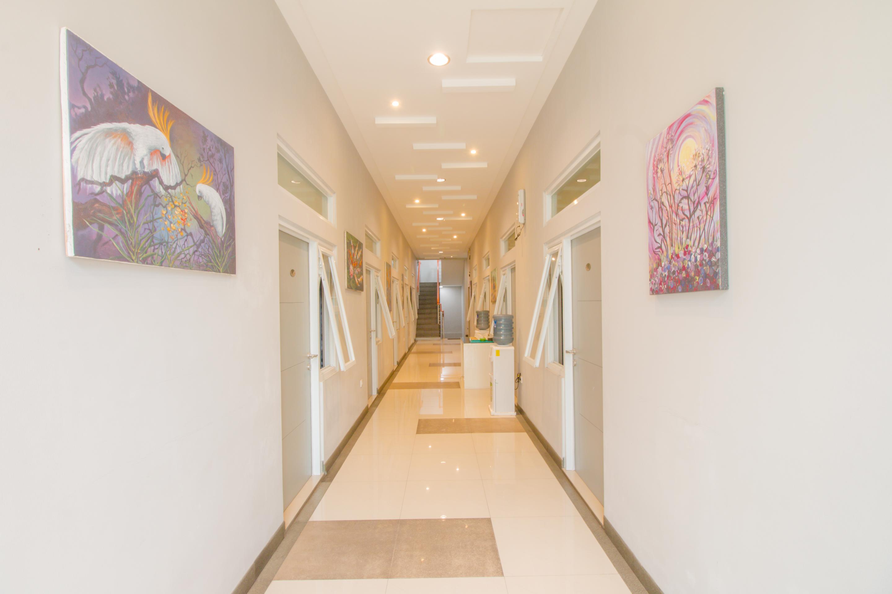Oyo 871 Aira Costel Hotel Cianjur Buitenkant foto