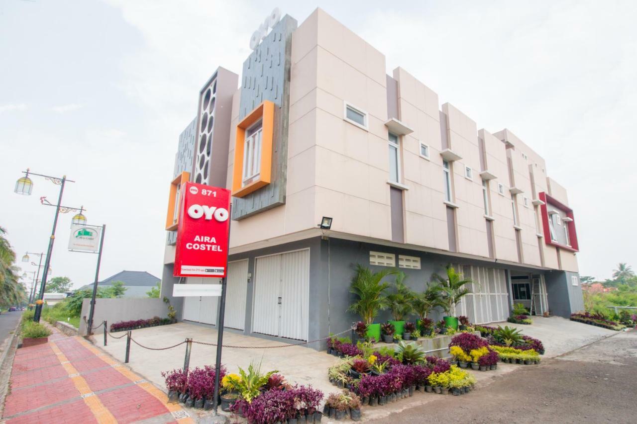 Oyo 871 Aira Costel Hotel Cianjur Buitenkant foto